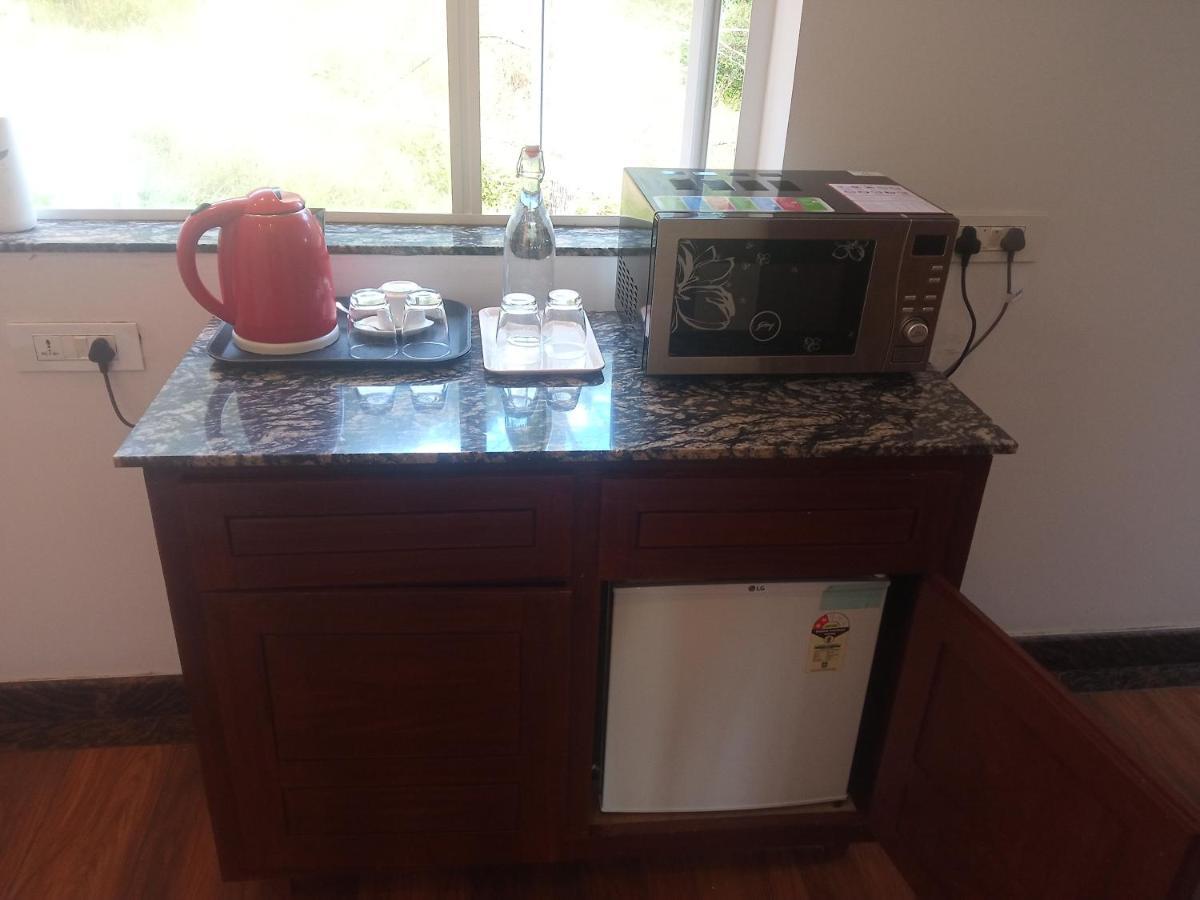 Creek Way Munnar Hotel Anachal ภายนอก รูปภาพ