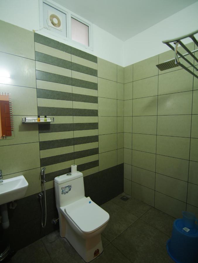 Creek Way Munnar Hotel Anachal ภายนอก รูปภาพ